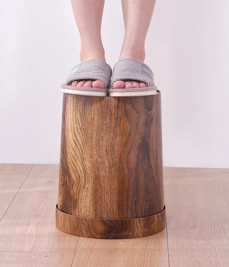 Poubelle ronde rétro imitation bois – Design élégant 10L / 14L